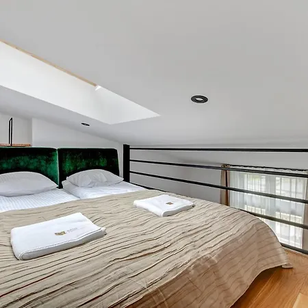 Apartment Beach Side *